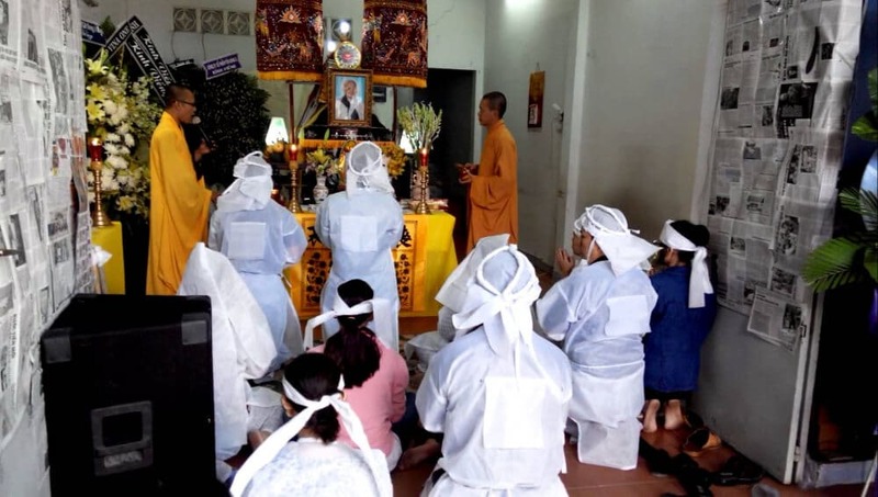 Phong tục đám tang của Người Việt.